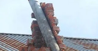 Демонтаж дымохода в частном доме по выгодной цене от 571 рублей | Сварной-Шмр