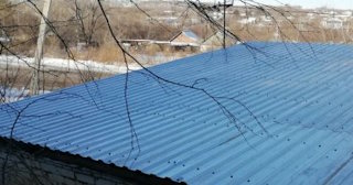 Демонтаж поликарбоната с крыши в Шумерле -  услуги по доступной цене от 622 рублей