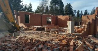 Демонтаж 1 этажного дома Шумерля, цена от 1607 руб.